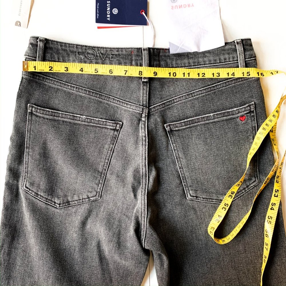 NWT anthro leopard-trimmed high rise straight jean - Picture 7 of 12